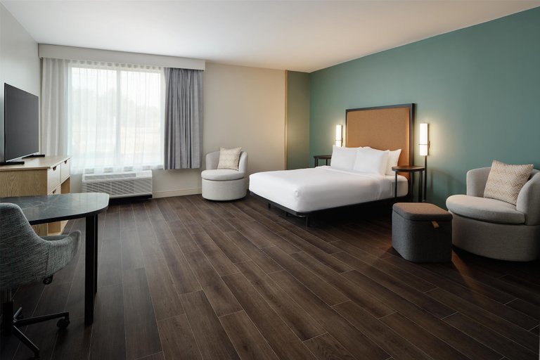 Bedroom 3, LivSmart Studios by Hilton Tullahoma, Coffee