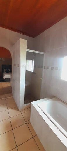 Others 3, Marang Gardens Lodge, Ngaka Modiri Molema