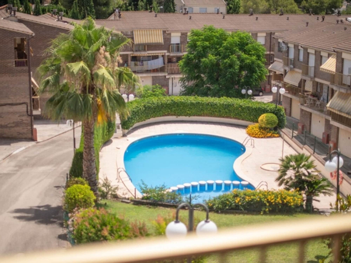 Room 2, Th156 Casa Vacacional con Piscina en La Mora, Tarragona