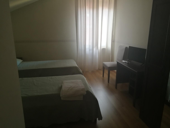 Others 4, Casa per Ferie Suore Domenicane, Roma