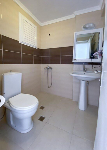 Bathroom 5, Minerva Port Hotel, Çeşme
