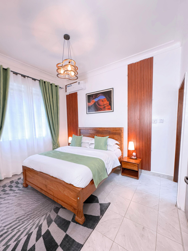 Room 3, Kayz Haven Kololo 1BR Sereneville, Kampala