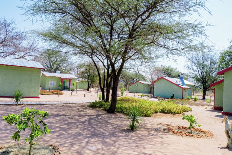 Exterior & Views, Abenab Lodge & Tours CC, Grootfontein