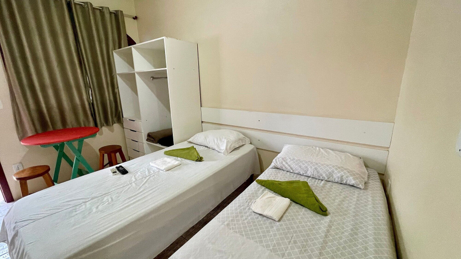 Others 2, AP 38 Ala Mariscal Residencial Solavir, Bombinhas