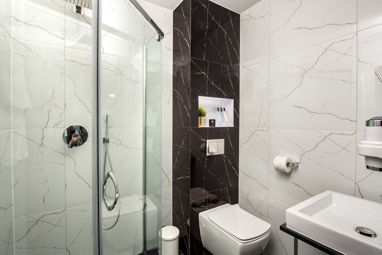 Bathroom 3, Willa Pieńkowskich, Gdynia