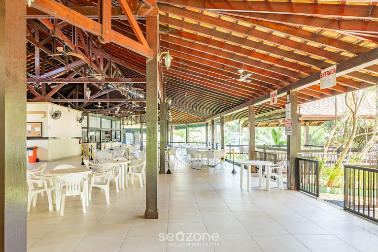 Outdoor dining, WTE - Resort-style Condominium 100m From the Beach, Ubatuba