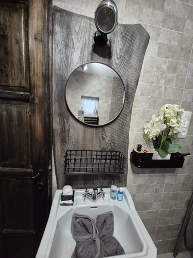 Bathroom 4, Borostyankut Wellness Home Bakonybel, Zirc