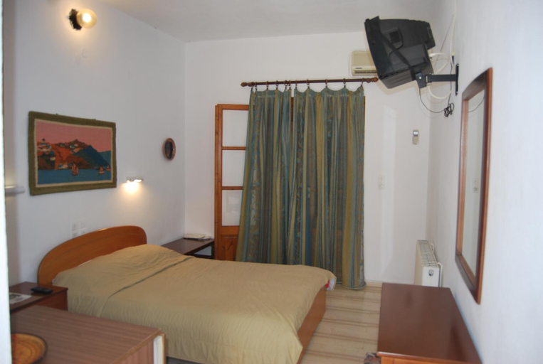 Others 3, Hotel Orama, Central Greece