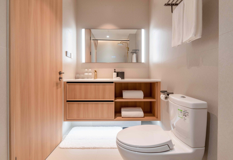 Bathroom 4, InterContinental Hotels SHANGHAI JING'AN SERVICED APT. by IHG, Shanghai