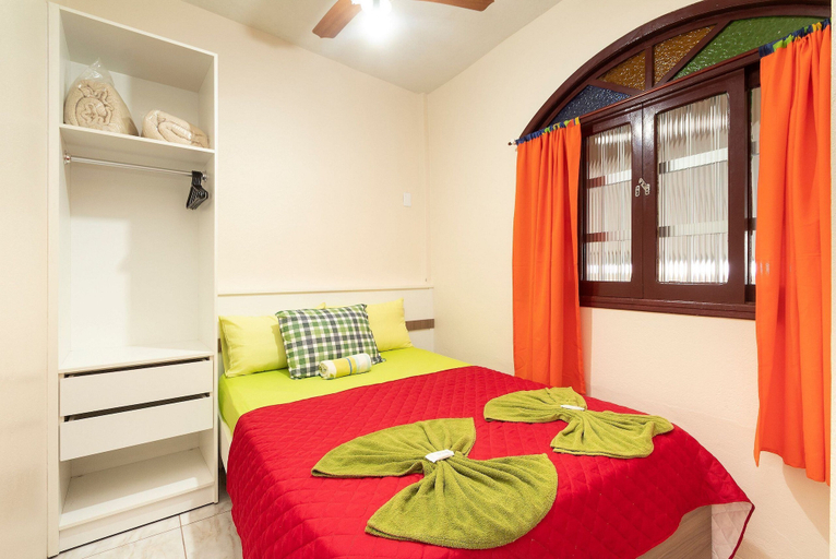 Others 2, AP 46 - Residencial Solavir, Bombinhas