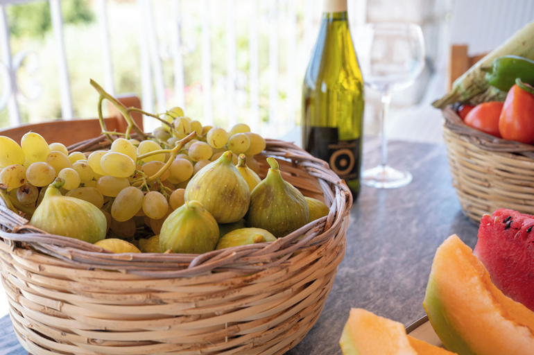 Food & Drinks 5, Terra Ionian, West Greece