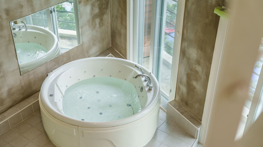 Bathroom 3, Gapyeong Nami Island Pool & Spa Pension, Gapyeong