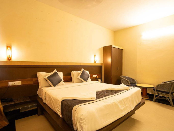 Room 5, Eastin Park, Kancheepuram