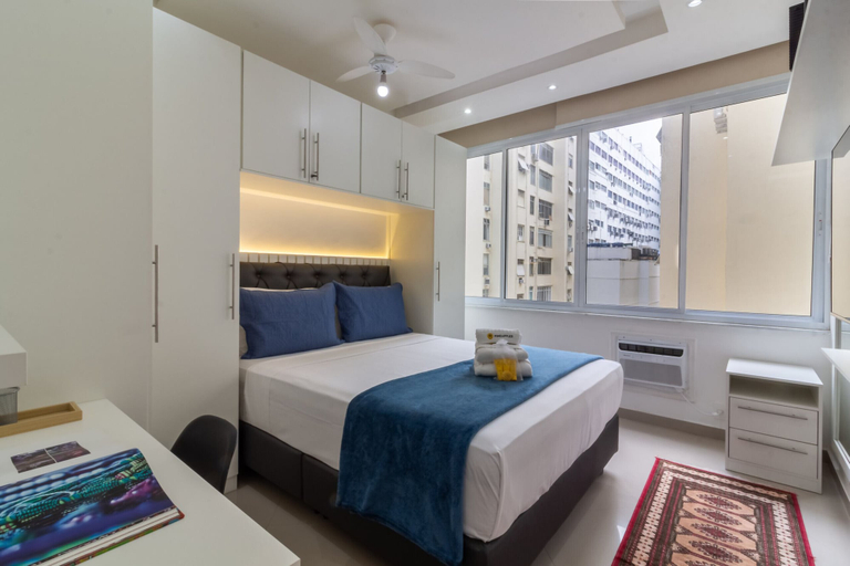 Room 3, Just a few Steps From Copacabana Beach Pf512, Rio de Janeiro