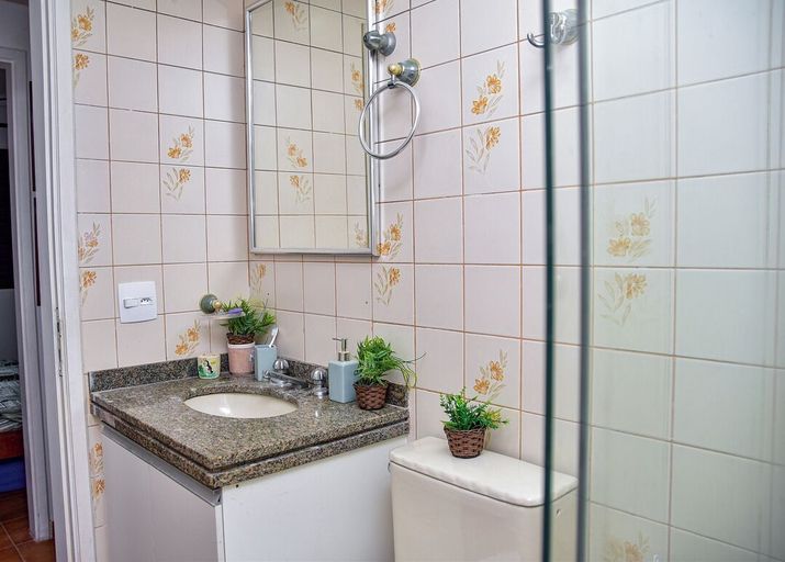 Room 3, Flat com Piscina e Lazer na Praia de Pitangueiras, Guarujá