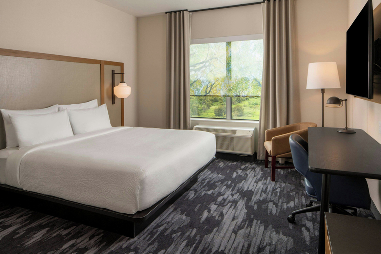 Bedroom 3, Fairfield By Marriott Inn & Suites Foley, Baldwin