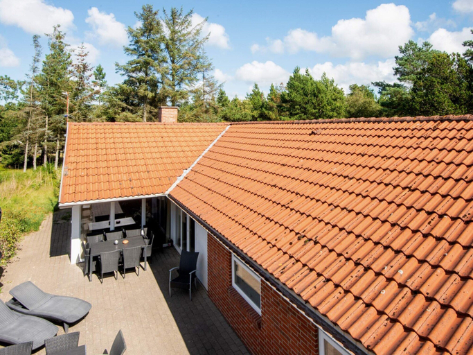 Exterior & Views 2, 4 Star Holiday Home in Blavand, Varde