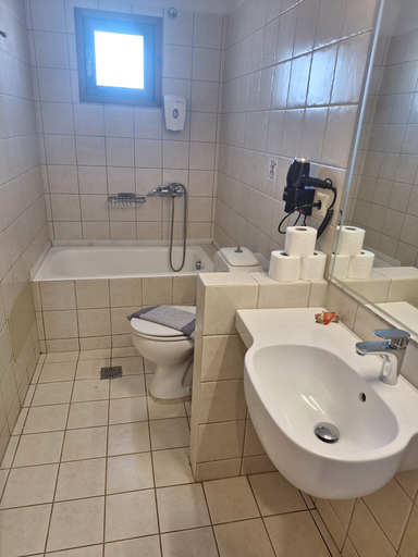 Bathroom 3, SOHO BLUE city hotel, Crete