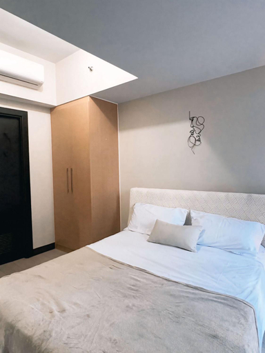 Others 3, Uptown BGC Deluxe Stay, Taguig