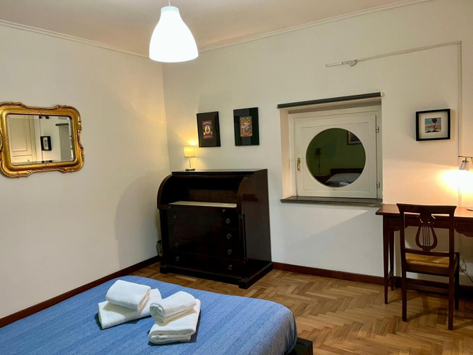 Bedroom 2, Palazzo Rota Guesthouse, Napoli