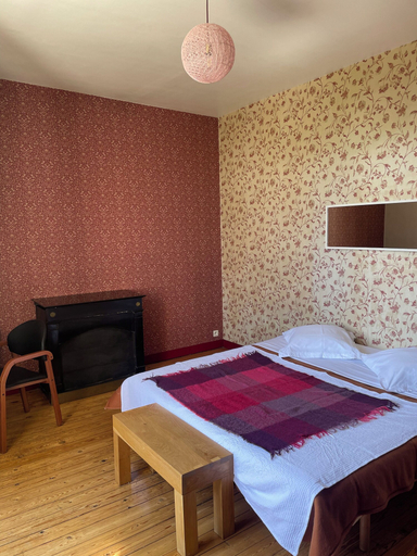 Room 3, La Galotiere, Indre-et-Loire
