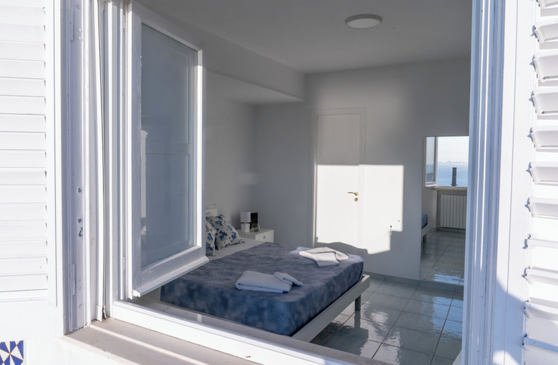 Bathroom 4, La Perla Blu - De Vivo Realty, Napoli