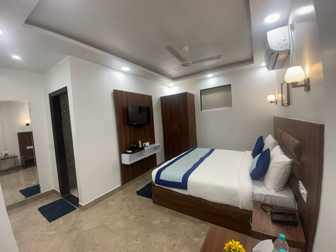 Bedroom 4, Hotel Kuber International IGI Airport, Delhi