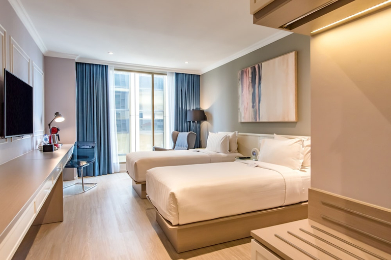 bedroom 19