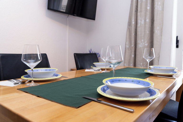 Dining 3, A Apartment Near Beach With two Balconies, Kaštela