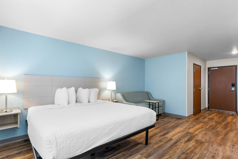 Bedroom 3, WoodSpring Suites Savannah West - Ellabell Metaplant, Bryan