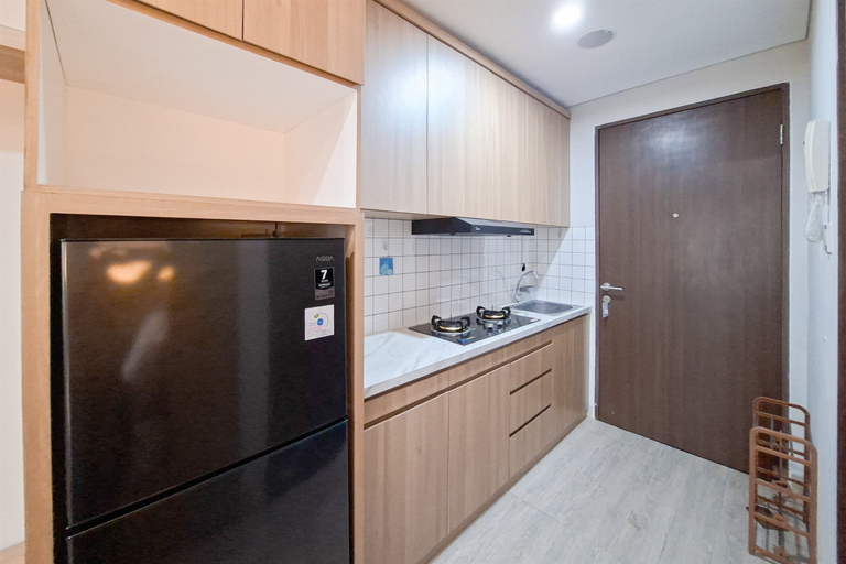 Others 4, Modern Minimalist Studio at Transpark Bintaro Apartment By Travelio, Tangerang Selatan