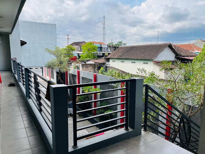 Exterior & Views 4, Hotel Gardenia Jogonalan, Klaten