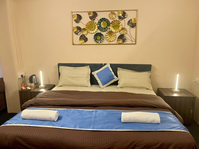 Bedroom 5, Kashi Awahan, Varanasi