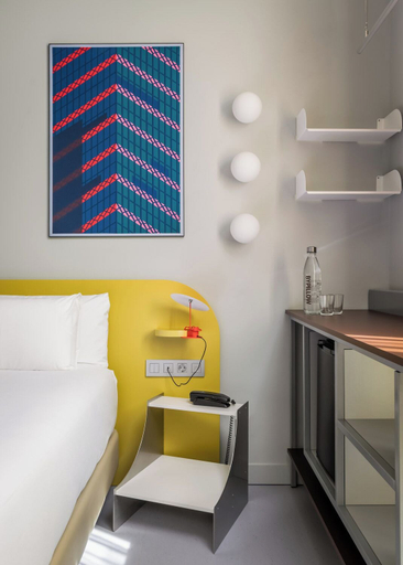 Bedroom 3, BYPILLOW Flamant, Barcelona