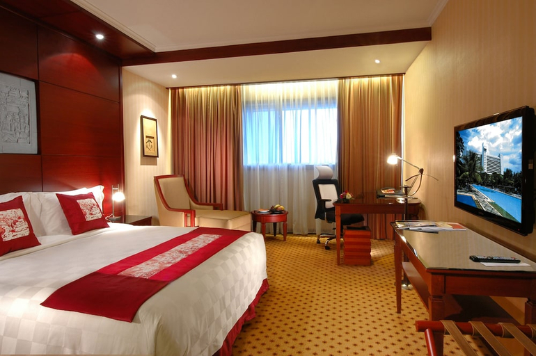 bedroom 9