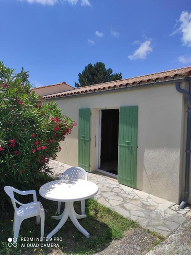 Others 3, Chambre spacieuse et calme, Charente-Maritime