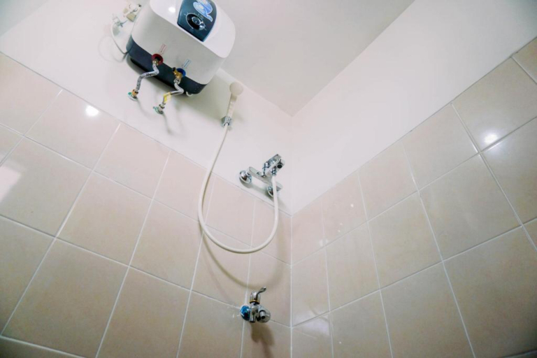 Bathroom 5, Antareja Loftvilles By Reccoma, South Tangerang