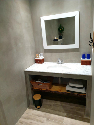 Bathroom 3, Le Heron Pourpre B&B gastronomique, Saône-et-Loire