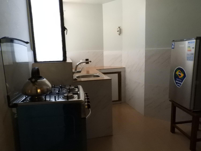 Others 2, Monticulo Apart Hotel, Pedro Domingo Murillo