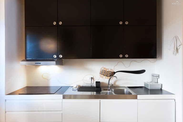 Private kitchen 5, Rental in Rome Casa de Leyva Apartment, Roma