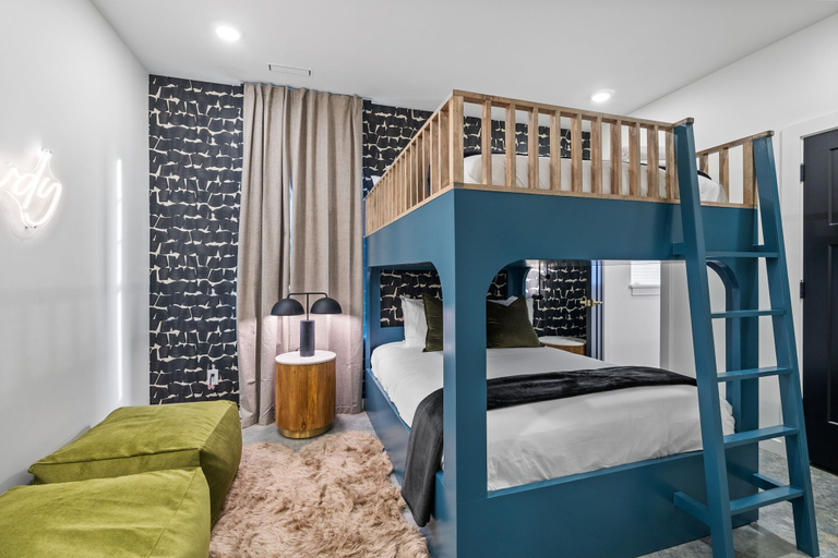 Interior 3, Modern Cowboy - Private Balcony - Mins To Broadway, Davidson