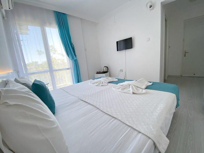 Bedroom 3, Minerva Port Hotel, Çeşme