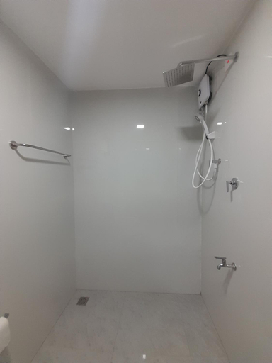 Bathroom 2, Dinuri Villa, Tangalle