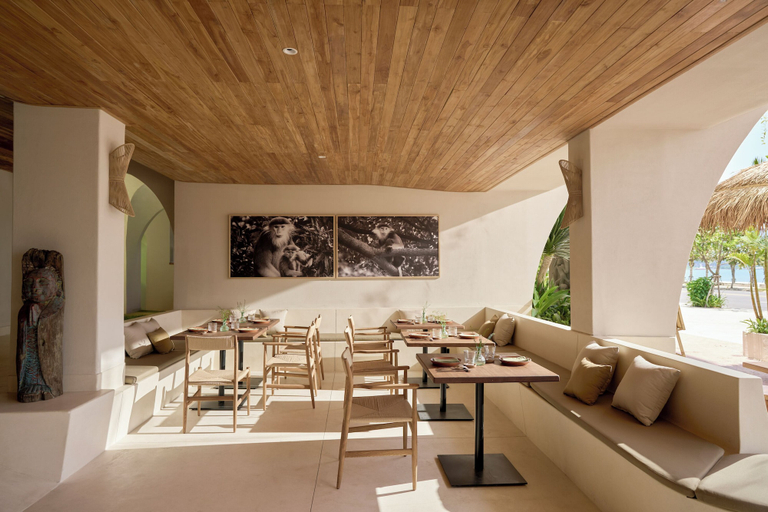 Food & Drinks 5, Hotel Chavana, Da Nang