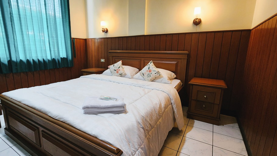 Vhaya Inn Hotel, Bandung