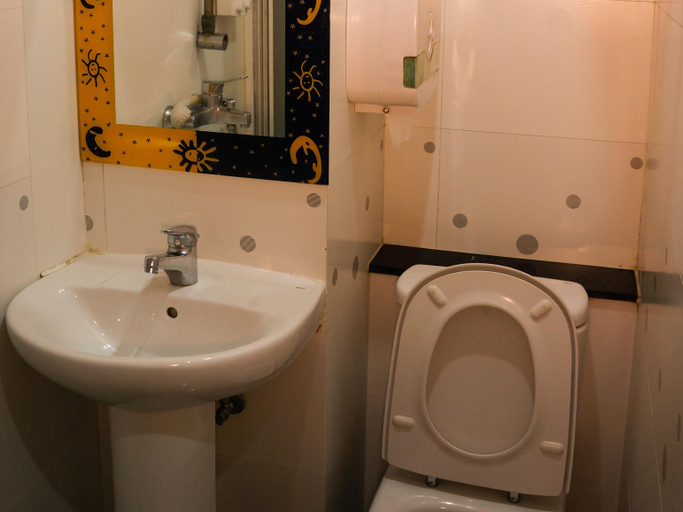 Bathroom 5, Ms Li Guest House, Kowloon