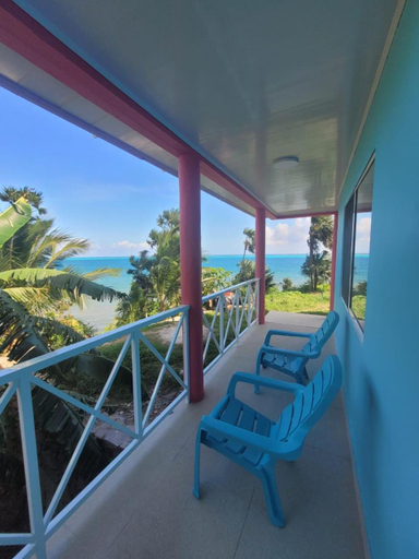 Others 2, 321 Surprise Beach house and Glamping, Providencia