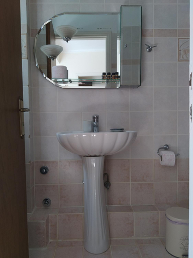 Others 5, Vatoulia House, Peloponnese