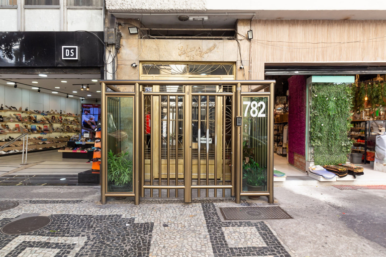 Room 2, 5 Minutes From Copacabana Beach Nsc906, Rio de Janeiro