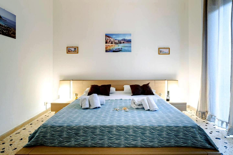 Bedroom 2, Lascaris 11 apartament, Palermo